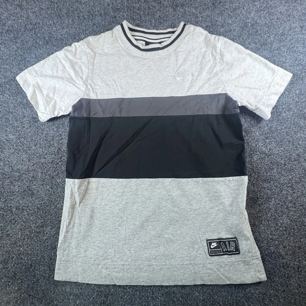 Nike Air Authentic Sportswear T-Shirt Boy's Large Gray Black Colorblock Logo Tee